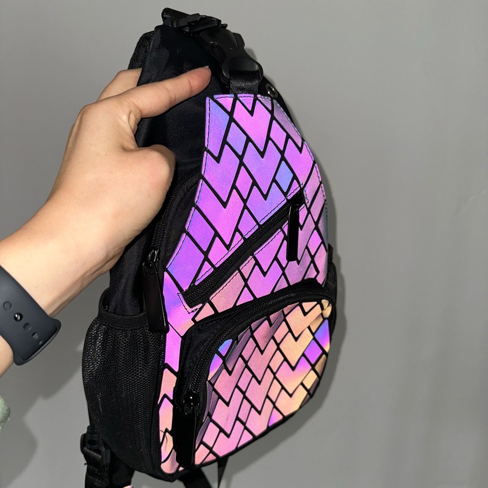 Small Reflective Backpack - Perfect for Raves and Festivals - Picture 2 of 9